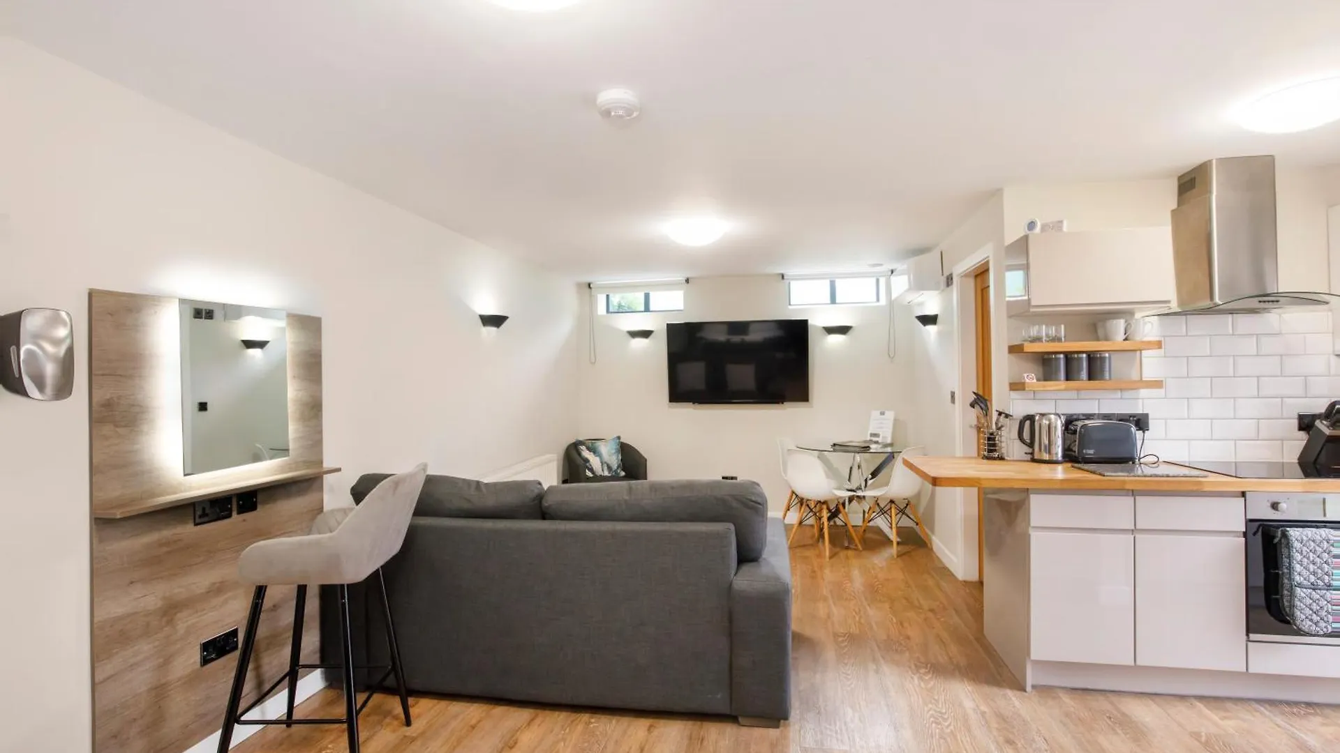 City Apartments - Monkbar Mews York
